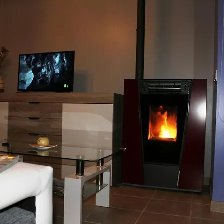 House - 3 Bedrooms With Wifi And Sea Views - 08793 * Bueu
