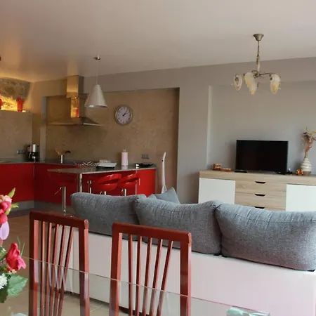 House - 3 Bedrooms With Wifi And Sea Views - 08793 * Bueu